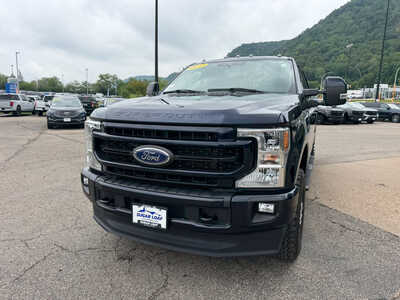 2022 Ford F350 Crew Cab, $57998. Photo 2