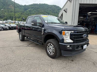 2022 Ford F350 Crew Cab, $57998. Photo 3