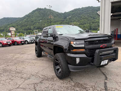 2016 Chevrolet 1500 Crew Cab, $19998. Photo 3