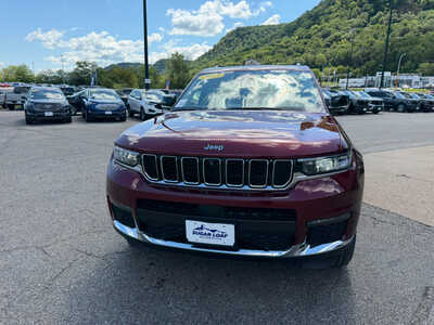2023 Jeep Grand Cherokee L, $32649. Photo 2