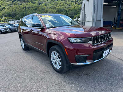 2023 Jeep Grand Cherokee L, $32649. Photo 3