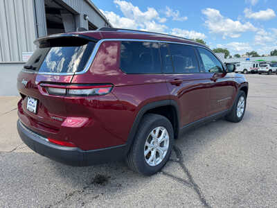 2023 Jeep Grand Cherokee L, $32649. Photo 4