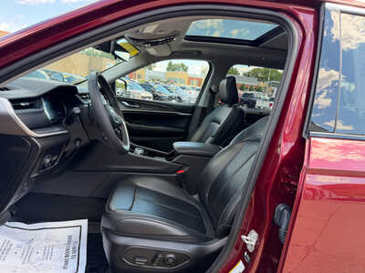 2023 Jeep Grand Cherokee L, $32649. Photo 7