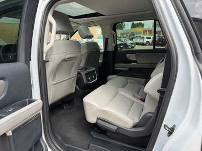 2025 Ford Expedition Max, $59995. Photo 8