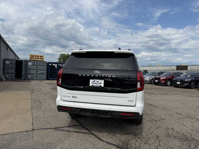 2025 Ford Expedition Max, $58995. Photo 5