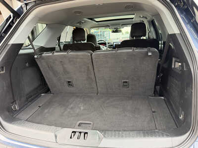 2021 Ford Explorer, $25649. Photo 11