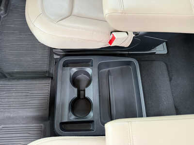 2020 Ford Explorer, $25150. Photo 10