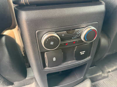 2020 Ford Explorer, $25150. Photo 11