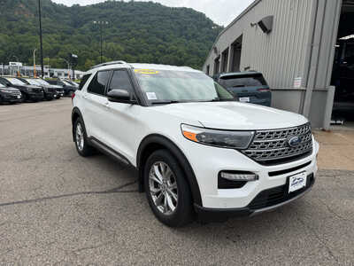 2020 Ford Explorer, $25150. Photo 3