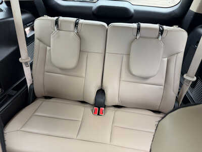 2020 Ford Explorer, $25150. Photo 9