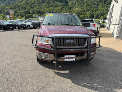 2005 Ford F150 Crew Cab, $5649. Photo 2