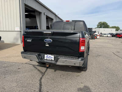 2016 Ford F150 Crew Cab, $17500. Photo 4
