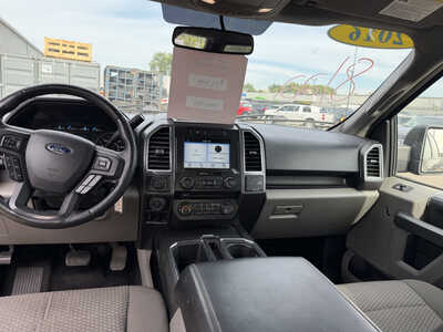 2016 Ford F150 Crew Cab, $17500. Photo 8
