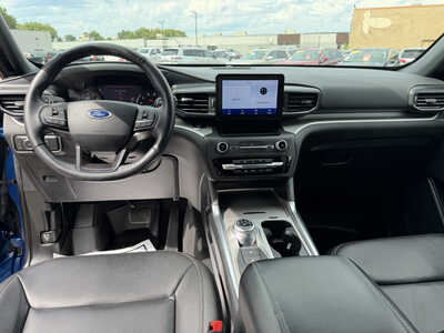 2020 Ford Explorer, $21649. Photo 10