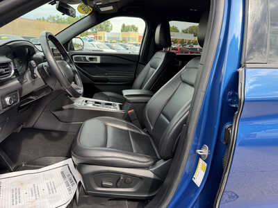 2020 Ford Explorer, $21649. Photo 7