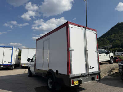 2023 Ford Econoline, $36995. Photo 4