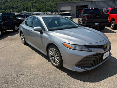 2019 Toyota Camry, $15349. Photo 2