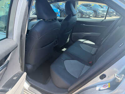 2019 Toyota Camry, $15349. Photo 6