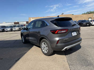 2023 Ford Escape, $21150. Photo 6