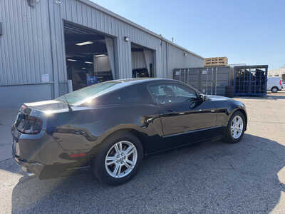 2014 Ford Mustang, $13150. Photo 5