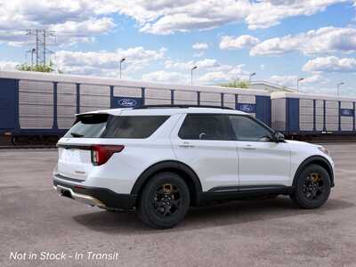 2027 Ford Explorer, $61719. Photo 7
