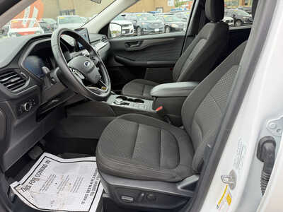 2024 Ford Escape, $24649. Photo 11