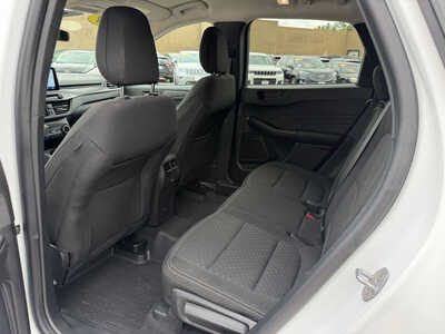 2024 Ford Escape, $24649. Photo 12
