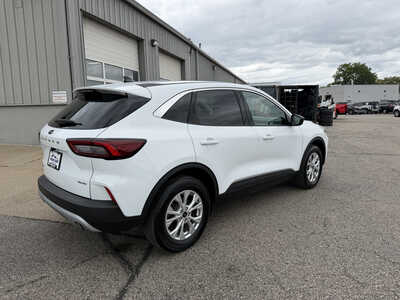 2024 Ford Escape, $24649. Photo 4