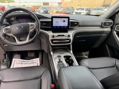 2024 Ford Explorer, $33649. Photo 10