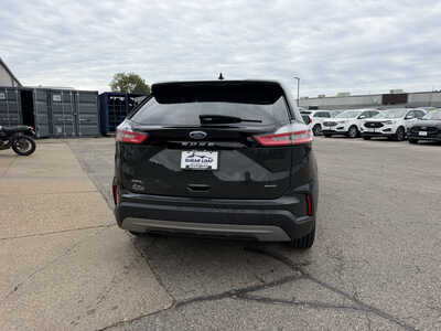 2024 Ford Edge, $24649. Photo 5