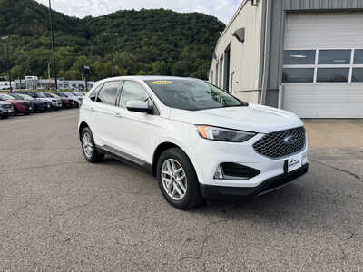 2023 Ford Edge, $24649. Photo 3
