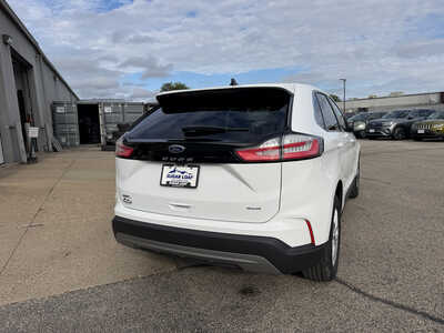 2023 Ford Edge, $24649. Photo 5