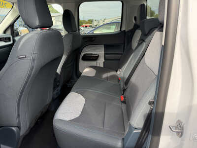 2025 Ford Maverick, $29649. Photo 8