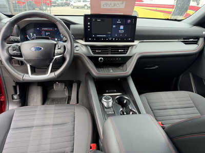 2025 Ford Explorer, $37649. Photo 8