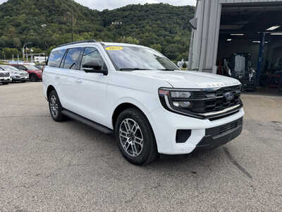 2025 Ford Expedition, $57995. Photo 3