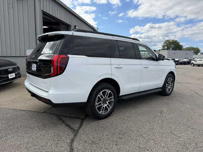 2025 Ford Expedition, $57995. Photo 4