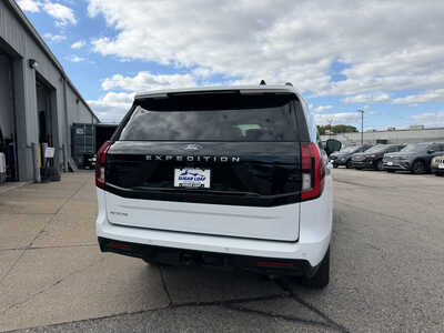 2025 Ford Expedition, $57995. Photo 5