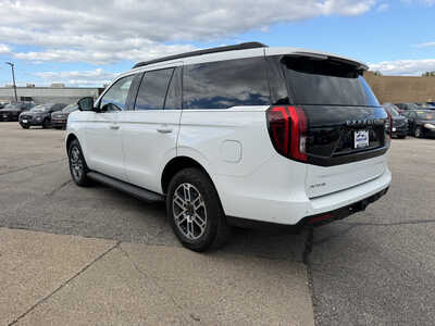 2025 Ford Expedition, $57995. Photo 6