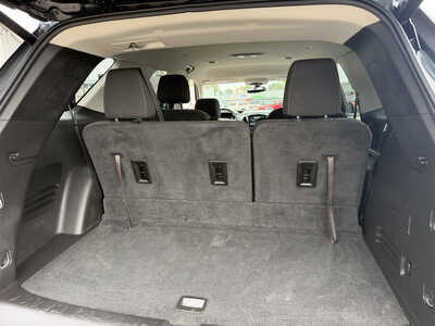 2019 Chevrolet Traverse, $13649. Photo 11