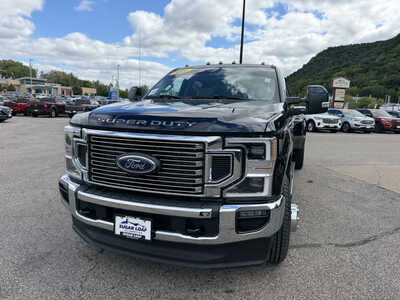 2021 Ford F350 Crew Cab, $58150. Photo 2