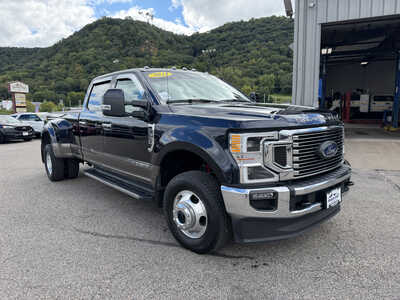 2021 Ford F350 Crew Cab, $58150. Photo 3