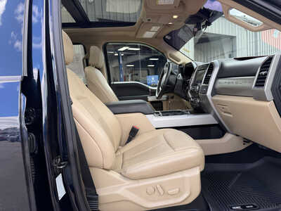 2021 Ford F350 Crew Cab, $58150. Photo 7
