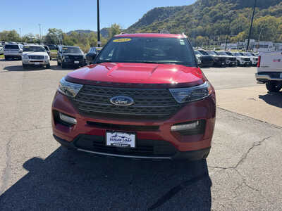 2023 Ford Explorer, $28649. Photo 2