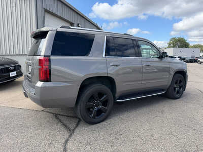 2019 Chevrolet Tahoe, $30500. Photo 4