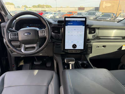 2025 Ford F150 Crew Cab, $53389. Photo 10