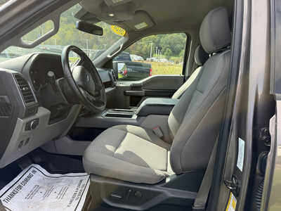 2020 Ford F150 Crew Cab, $33500. Photo 7
