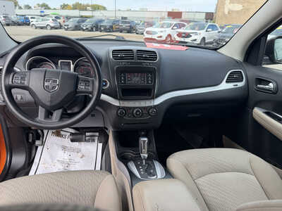 2011 Dodge Journey, $5649. Photo 7