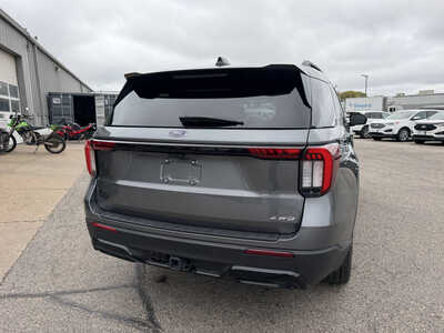 2025 Ford Explorer, $40995. Photo 5