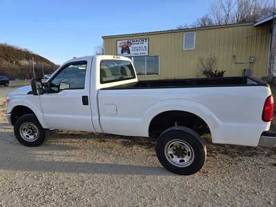 2014 Ford F250 Reg Cab, $15900. Photo 2