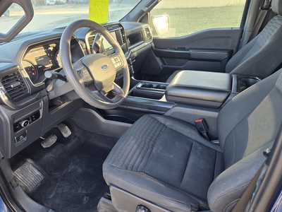 2023 Ford F150 Crew Cab, $39000. Photo 9